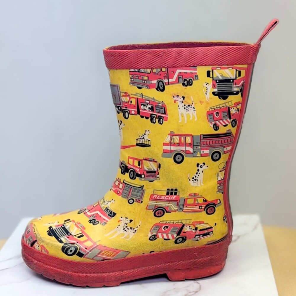 Hatley Kids Rain Boots Fireman Theme Yellow Rubber Boots Fire Engine Dalmatian